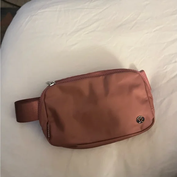 lululemon athletica Deep Mauve Pink Bag - Picture 2 of 7